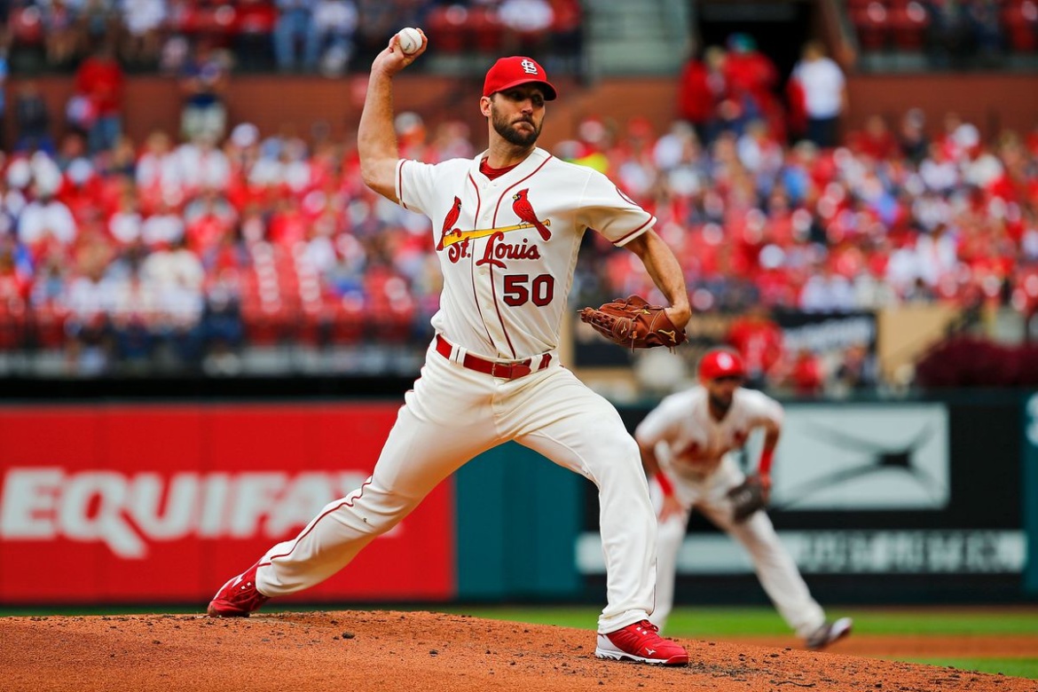 Adam Wainwright Hosts Clinic Kids